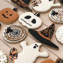 Carica l'immagine nel visualizzatore di Gallery, Formine Biscotti Halloween, Set 9 Pezzi Stampi in Acciaio Inox – Zucca, Pipistrello, Fantasma, Strega, Gatto, Ragno, Sch