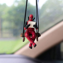 Carica l'immagine nel visualizzatore di Gallery, Ciondolo per Auto, Simpatico Ciondolo Deadpool, Altalena Ciondolo a Forma Oscillante, Ciondolo per Specchietto Retroviso