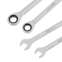 Carica l'immagine nel visualizzatore di Gallery, Amazon Basics Set combinazione cricchetto-chiave, metrico, 7 pezzi
