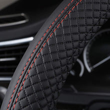 Carica l'immagine nel visualizzatore di Gallery, Coprivolante in Pelle Universale 37-39cm, Protezione Custodia Volante Auto, Microfibra Antiscivolo Traspirante Durevole 