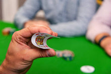 Carica l'immagine nel visualizzatore di Gallery, 2 giochi di carte da gioco professionali 100% plastica Texas Holdem Poker (1 x rosso/1 x blu) | 54 monete per gioco, inc