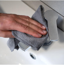 Carica l'immagine nel visualizzatore di Gallery, MAFRA - Multiroll All Purpose Microfiber, 30 Panni Pretagliati 30x40 cm, Riutilizzabili, Alta Assorbenza e Delicatezza, 