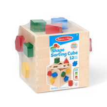 Carica l'immagine nel visualizzatore di Gallery, Melissa &amp; Doug Cubo Incastri con Forme Geometriche, legno, Giochi bambini 2 anni Montessori, Regalo Giocattoli 3 - 4 anni