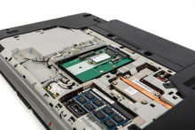 Carica l'immagine nel visualizzatore di Gallery, DIGITUS Adattatore HDD SATA 2,5 Pollici per SSD M.2 SATA