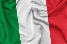 Carica l'immagine nel visualizzatore di Gallery, Bandiera Italiana 90 x 150 cm - Bandiera Italia Poliestere con Passante Per L'Asta Resistente alle Intemperie Colore viv