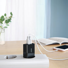 Carica l'immagine nel visualizzatore di Gallery, Anker Caricatore USB C 24W con 2 Porte, Caricatore da Muro