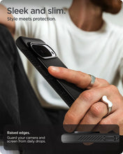 Carica l'immagine nel visualizzatore di Gallery, Spigen Cover Rugged Armor MagFit per Google Pixel 10 / 10 Pro