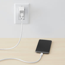 Carica l'immagine nel visualizzatore di Gallery, Amazon Basics Cavo di ricarica rapida adattatore da USB-C a USB-A 3.1 Gen 2, alta velocità 10 Gbps, certificato USB-IF, 