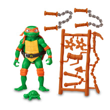 Carica l'immagine nel visualizzatore di Gallery, Giochi Preziosi - Michelangelo Tartarughe Ninja Caos Mutante, Michelangelo in versione Action Figure Base Articolata da 12 cm, Personaggio con Armi da Combattimento, Per Bambini dai 4 anni
