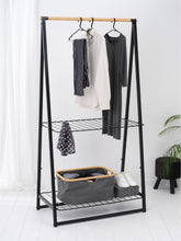 Carica l'immagine nel visualizzatore di Gallery, Brabantia Cesta per panni richiudibile 40L - Cesto impermeabile per il bucato bagnato e asciutto - Cesto per riporre vestiti e biancheria - Maniglie morbide - Accessorio per la casa - Pepper Black