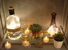 Carica l'immagine nel visualizzatore di Gallery, Idena 408998 - Candele a LED con luce tremolante, batterie incluse, decorazione per matrimoni, feste, Natale, Pasqua, co