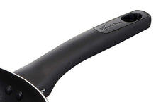 Carica l'immagine nel visualizzatore di Gallery, Lagostina Cucina Mediterranea, Padella Antiaderente in Alluminio Ø 24 cm