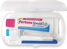Carica l'immagine nel visualizzatore di Gallery, Forhans, Kit Tascabile da Viaggio, Confezione Composta da Dentifricio Gengivario Special con Zinco Cloruro e Spazzolino, Ideale Fuori Casa, per Igiene Orale, Gengive Sane, Dentifricio Formato 12,5 ml