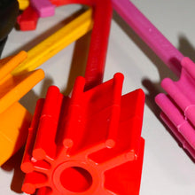 Carica l'immagine nel visualizzatore di Gallery, Ferma Finestra GUMMY - Fermavento Profumato Fermaporta Universale Ammortizzatore Ferma persiane - Gommini Paracolpi Bloc