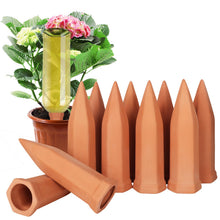 Carica l'immagine nel visualizzatore di Gallery, Coni Irrigazione Terracotta 10 Pezzi Automatico per Piante in Vacanza