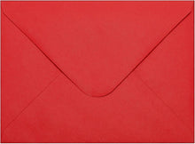 Carica l'immagine nel visualizzatore di Gallery, IPEA Buste Rosse con Cartoncino Interno Rosso - 20 Pezzi - Biglietti 14 X 9 cm con Cartoncino per Regali di Natale, Even