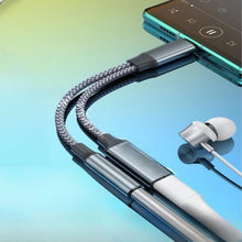 Carica l'immagine nel visualizzatore di Gallery, Adattatore da USB C a jack da 3,5 mm e caricabatterie, adattatore 2 in 1 da USB C a jack audio AUX con cavo di ricarica 