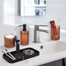 Carica l'immagine nel visualizzatore di Gallery, Set di accessori per il bagno, 4 pezzi in vetro ambrato set di accessori da bagno - dispenser sapone lozione, portaspazzolino, dispenser Qtip Holder e vassoio in resina, organizer da banco, ambra