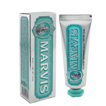 Carica l'immagine nel visualizzatore di Gallery, MARVIS® Anice Menta 25 ml I Dentifricio per denti puliti e gengive sane I Alito fresco e duraturo I Anice stellato e men