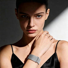 Carica l'immagine nel visualizzatore di Gallery, TiMOVO Cinturino Magnetico Compatibile con Fitbit Air