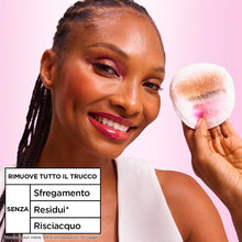 Carica l'immagine nel visualizzatore di Gallery, Garnier SkinActive Acqua Micellare Tutto in 1, Per Pelli Sensibili, 100% del Trucco Rimosso, Pelle Detersa e Idratata pe