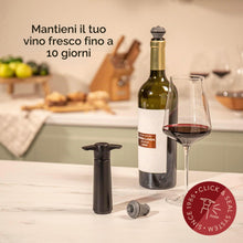 Carica l'immagine nel visualizzatore di Gallery, Vacu Vin 9824606 Pompa Nera da 4 Tappi