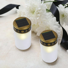 Carica l'immagine nel visualizzatore di Gallery, 2pcs Lampada tombale LEDsolare, sacrificale con funzione solare, Candele senza fiamma impermeabili, Candele cimitero per