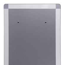 Carica l'immagine nel visualizzatore di Gallery, Amazon Basics Armario para Llave, 6.1 x 21.6 x 31.8 cm, plateado