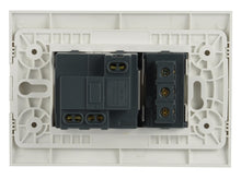Carica l'immagine nel visualizzatore di Gallery, Electraline 22110 Blocco Presa da Incasso/Set Placca Premontata 2 Posti (1 Presa Universale P40 + 1 Presa Bivalente 10/1