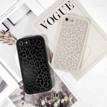 Carica l'immagine nel visualizzatore di Gallery, Kueqeay 2 Pezzi Cover per iPhone 7/8/iPhone SE 2022/2020 4,7", Custodia Opaca con Aesthetic Motivo Moda Disegno Morbida 