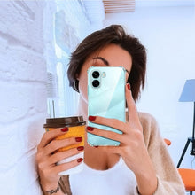 Carica l'immagine nel visualizzatore di Gallery, iVoler Cover per Oppo A6x / A6k 4G / 5G, Custodia Antiurto Anti-Graffio Trasparente per Assorbimento Degli Urti con Para