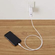 Carica l'immagine nel visualizzatore di Gallery, Amazon Basics Cavo di ricarica rapida da USB-C a USB-C 2.0, velocità 480 Mbps, certificato USB-IF, per Apple iPhone 16/1