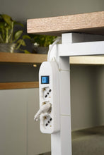 Carica l'immagine nel visualizzatore di Gallery, Electraline 62068 Multipresa tripla 3 posti polivalenti (schuko + 10/16A) con interruttore - cavo 1,5 m bianco