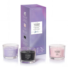 Carica l'immagine nel visualizzatore di Gallery, Yankee Candle Set Regalo di Candele profumate | 3 Mini Candele Votive profumate | Miscela di Cera di soia | Regali Perfe