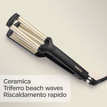 Carica l'immagine nel visualizzatore di Gallery, BaByliss Triferro Easy Waves, Beach Waves, Ceramic Titanium, 3 Temperature, Punta termo-resistente, Oro e Nero, C260E