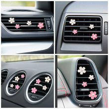 Carica l'immagine nel visualizzatore di Gallery, URAQT 8 Pezzi di Clip di Profumo a Forma di Fiore, con 4 Compresse per Aromaterapia, Clip per Deodorante per Auto, Clip 