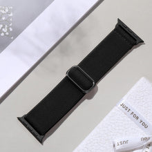 Carica l'immagine nel visualizzatore di Gallery, Maledan Solo Loop Elastico per Cinturino Apple Watch 40mm 42mm 41mm 38mm