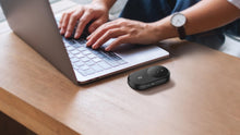Carica l'immagine nel visualizzatore di Gallery, ZTE U10E - Modem 4G LTE (Cat. 4), Wi-Fi Hotspot portatile, Slot x NanoSIM, USB-C, LED per Batteria e Segnale, Wi-Fi 802.