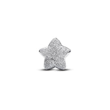 Carica l'immagine nel visualizzatore di Gallery, Textured star sterling silver mini charm