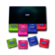Carica l'immagine nel visualizzatore di Gallery, Durex Surprise Me Kit di Preservativi Assortiti, Sottili con Rilievi e Nervature, 40 Profilattici
