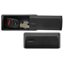 Carica l'immagine nel visualizzatore di Gallery, Master Lock 207EURD Portachiavi Magnetico, Ottimo per Nascondere le Chiavi Dell'Auto