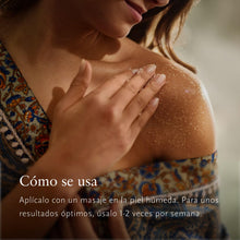 Carica l'immagine nel visualizzatore di Gallery, RITUALS Scrub Corpo The Ritual of Karma – Con fiore di loto, tè bianco e sali e minerali marini, esfoliante con 94% di i