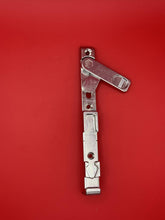 Carica l'immagine nel visualizzatore di Gallery, FTF - Fenstertechnik MACO 55167 - Canottaggio inferiore, Eurofalz FT 18 mm, 9 V, L = 170 mm, argento (55167)