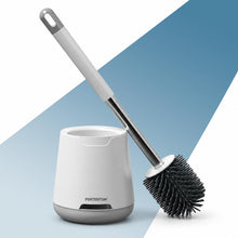 Carica l'immagine nel visualizzatore di Gallery, PORTENTUM Scopino wc silicone con porta scopino antigoccia e meno odori – Spazzolone bagno wc con testa curva e manico m
