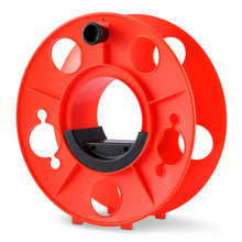 Carica l'immagine nel visualizzatore di Gallery, Amazon Basics Avvolgicavo Per Cavi Elettrici, Luci Natalizie, Tubi Flessibili e Corde, Fino a 45m di Lunghezza, Arancion