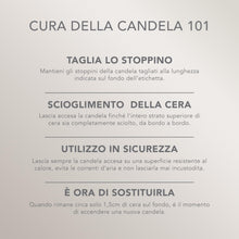Carica l'immagine nel visualizzatore di Gallery, Yankee Candle Candela profumata in giara grande | Amore invernale | Durata Fino a 150 Ore