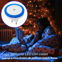 Carica l'immagine nel visualizzatore di Gallery, 2 Pezzi Luce Notturna LED Blu con Sensore di Luce, Luce Notturna Sensore Movimento, Design Compatto e Rotondo, Automatic