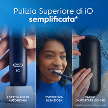 Carica l'immagine nel visualizzatore di Gallery, Oral-B iO2 Spazzolino Elettrico | x2 | 2 Testine