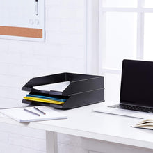 Carica l'immagine nel visualizzatore di Gallery, Amazon Basics Rettangolare Fogli Ripiano portacorrispondenza da scrivania, per ufficio, impilabile, confezione da 2, Formato per Fogli A4, 33.8 x 25.4 x 6.4 cm, Nero