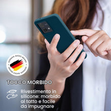 Carica l'immagine nel visualizzatore di Gallery, kwmobile Cover per Motorola Moto G84 5G Custodia - Back Case per Smartphone in Silicone TPU - Protezione Gommata - petro